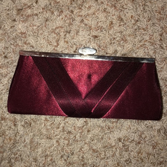 burgundy evening clutch